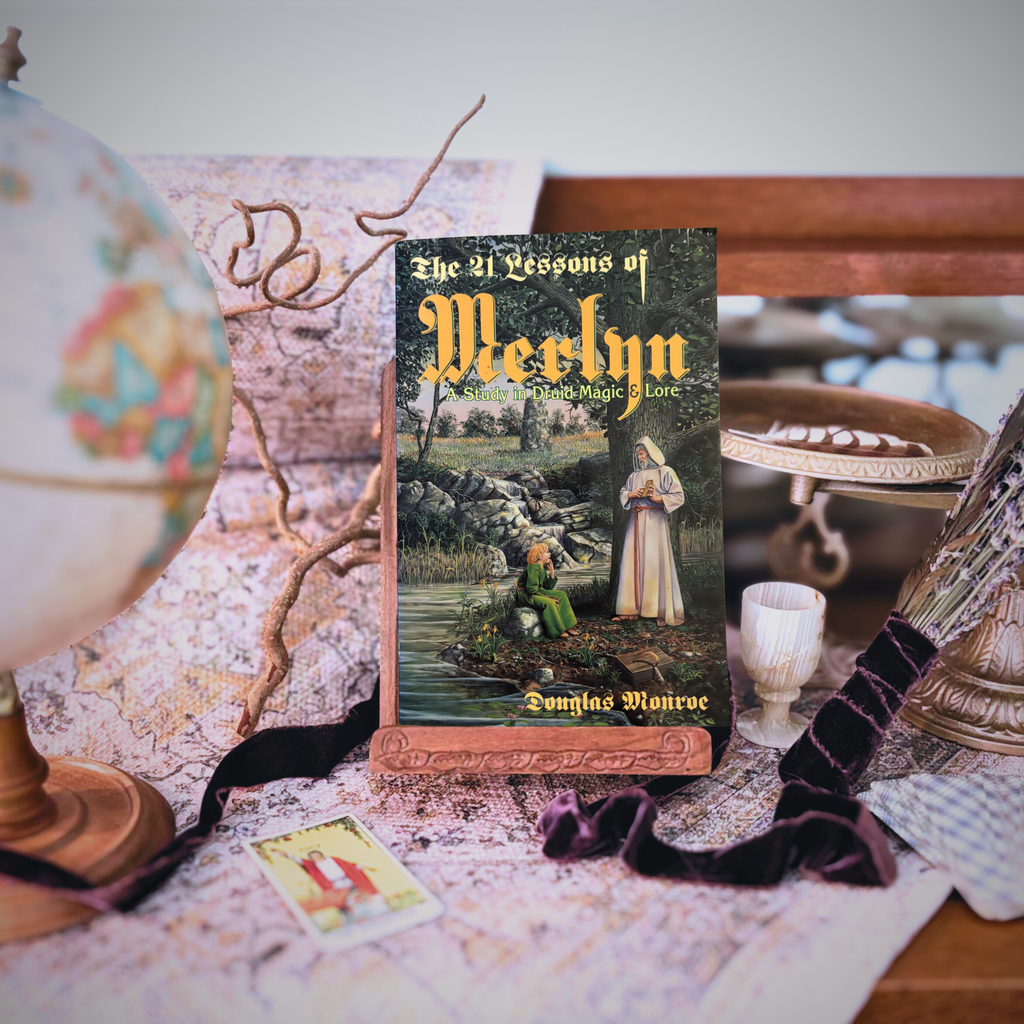 The 21 Lessons of Merlyn: A Study in Druid Magic and Lore | Douglas Monroe | 1994 | Pre-Owned