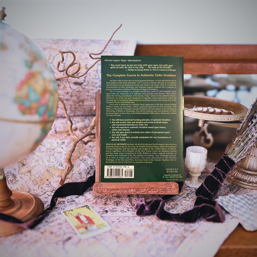 The 21 Lessons of Merlyn: A Study in Druid Magic and Lore | Douglas Monroe | 1994 | Pre-Owned