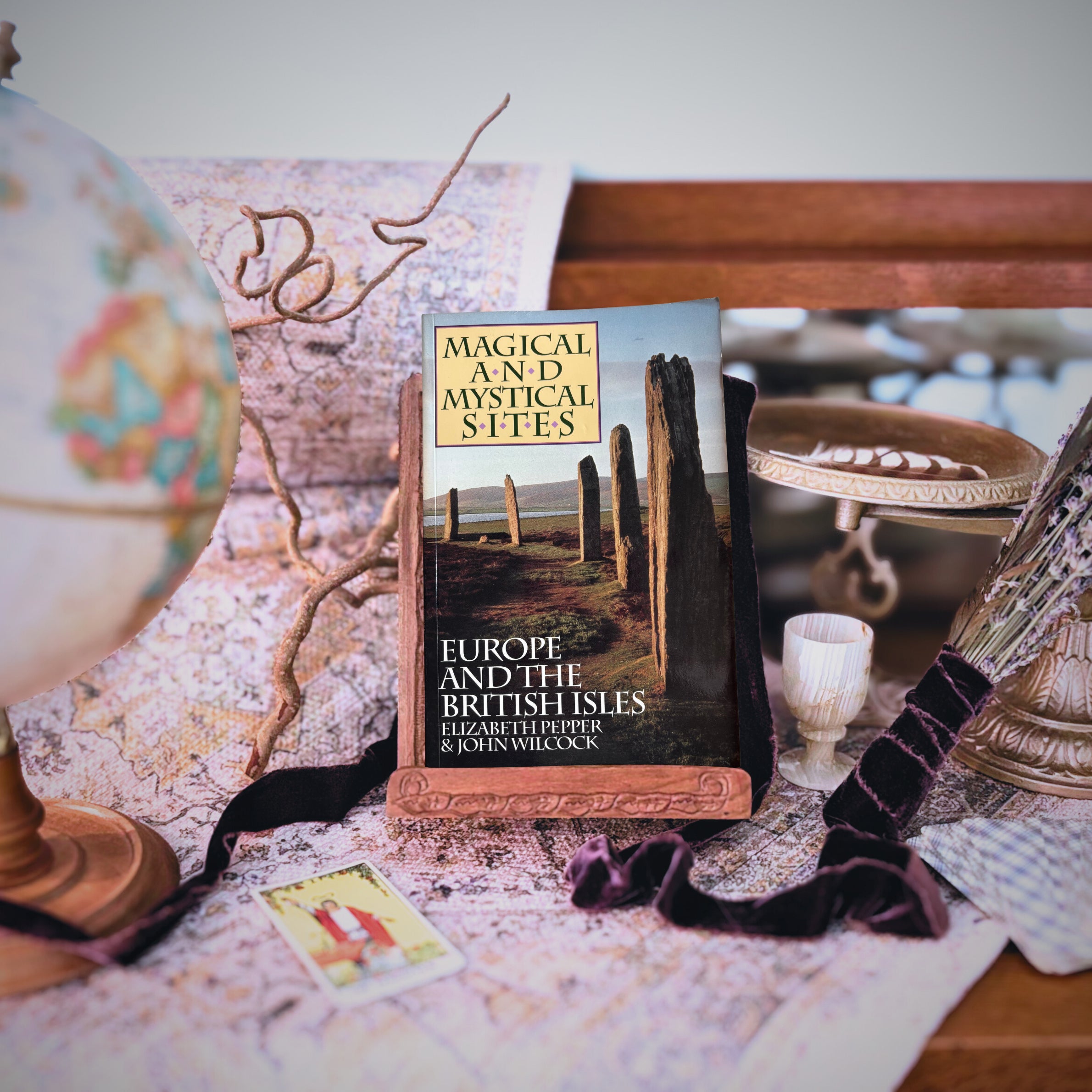 Magical and Mystical Sites: Europe and the British Isles | Elizabeth Pepper & John Wilcock | 2000 | Pre-Owned-Haus of Darkness, Haus of Light