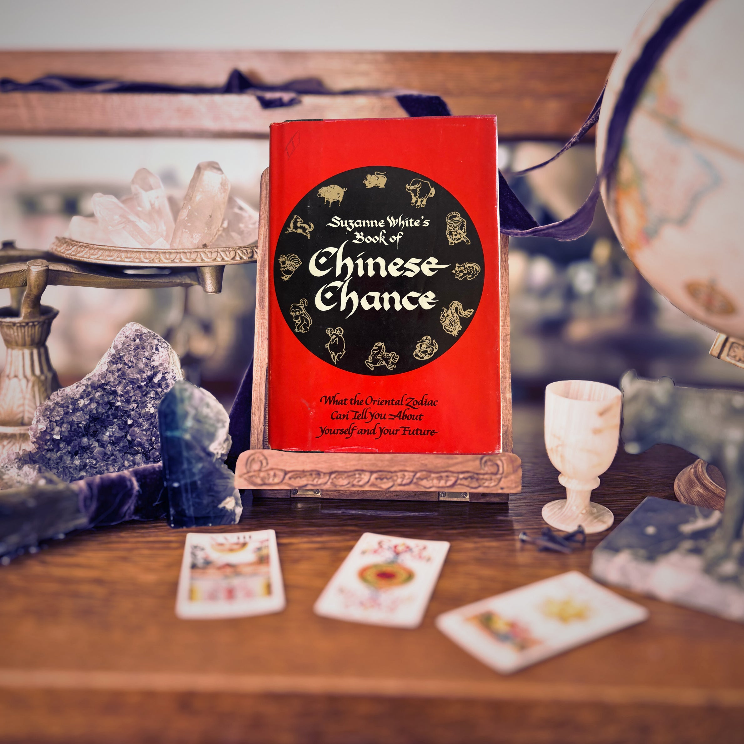 Suzanne White's Book of Chinese Chance | Suzanne White | 1976 | Pre-Owned-Haus of Darkness, Haus of Light