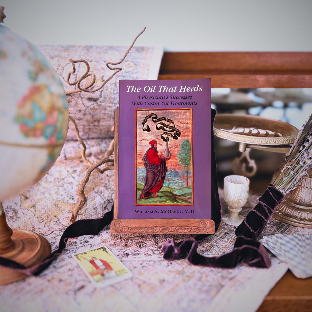 The Oil that Heals: A Physician's Success with Castor Oil Treatments | William McGarey | 1993 | Pre-Owned-Haus of Darkness, Haus of Light