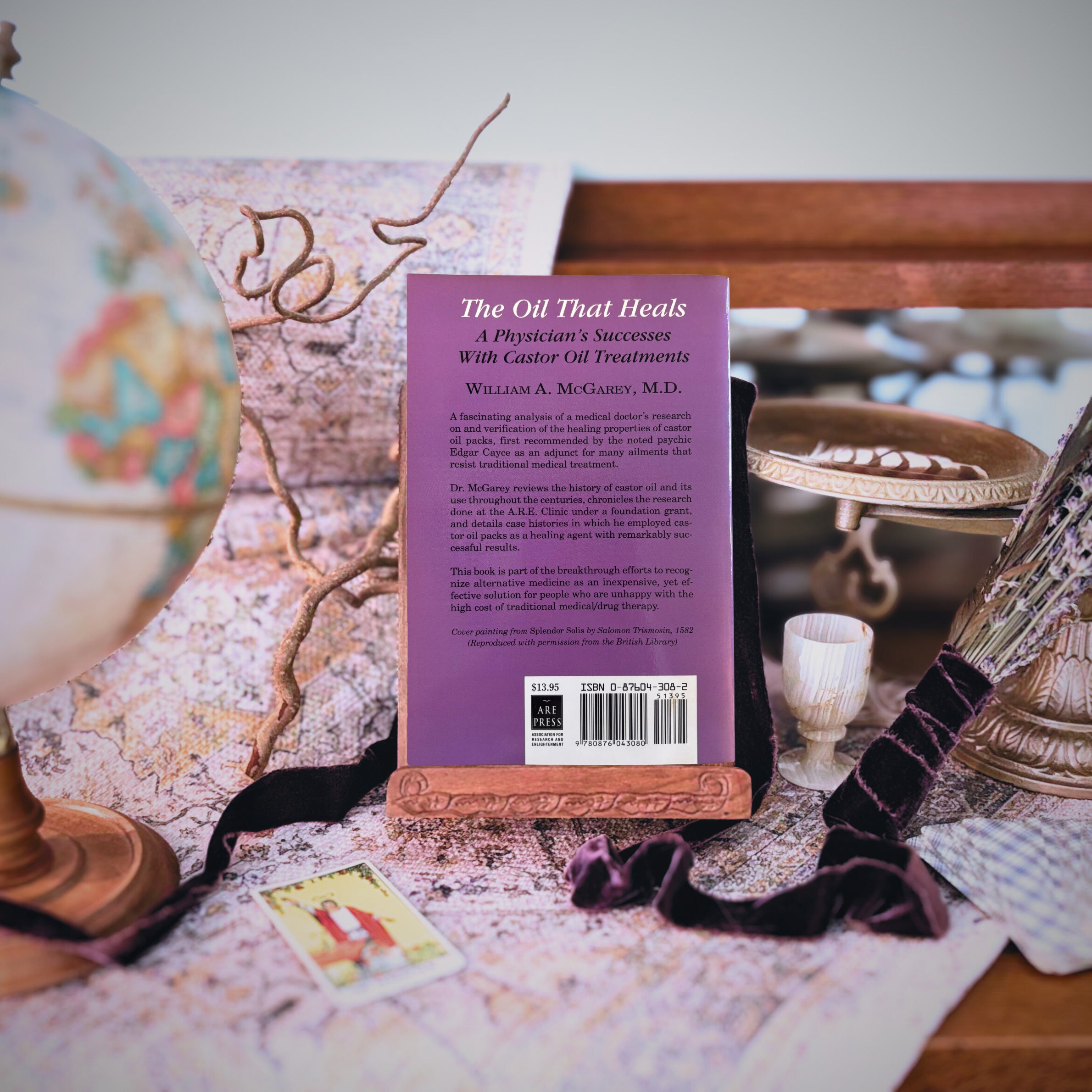 The Oil that Heals: A Physician's Success with Castor Oil Treatments | William McGarey | 1993 | Pre-Owned-Haus of Darkness, Haus of Light