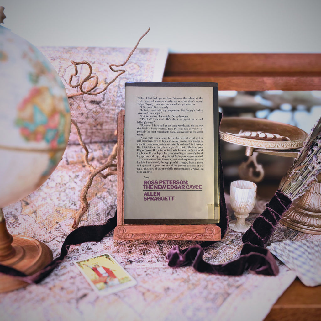 Ross Peterson The New Edgar Cayce, a Guide to Health and Happiness | Allen Spraggett | 1977 | Pre-Owned-Haus of Darkness, Haus of Light