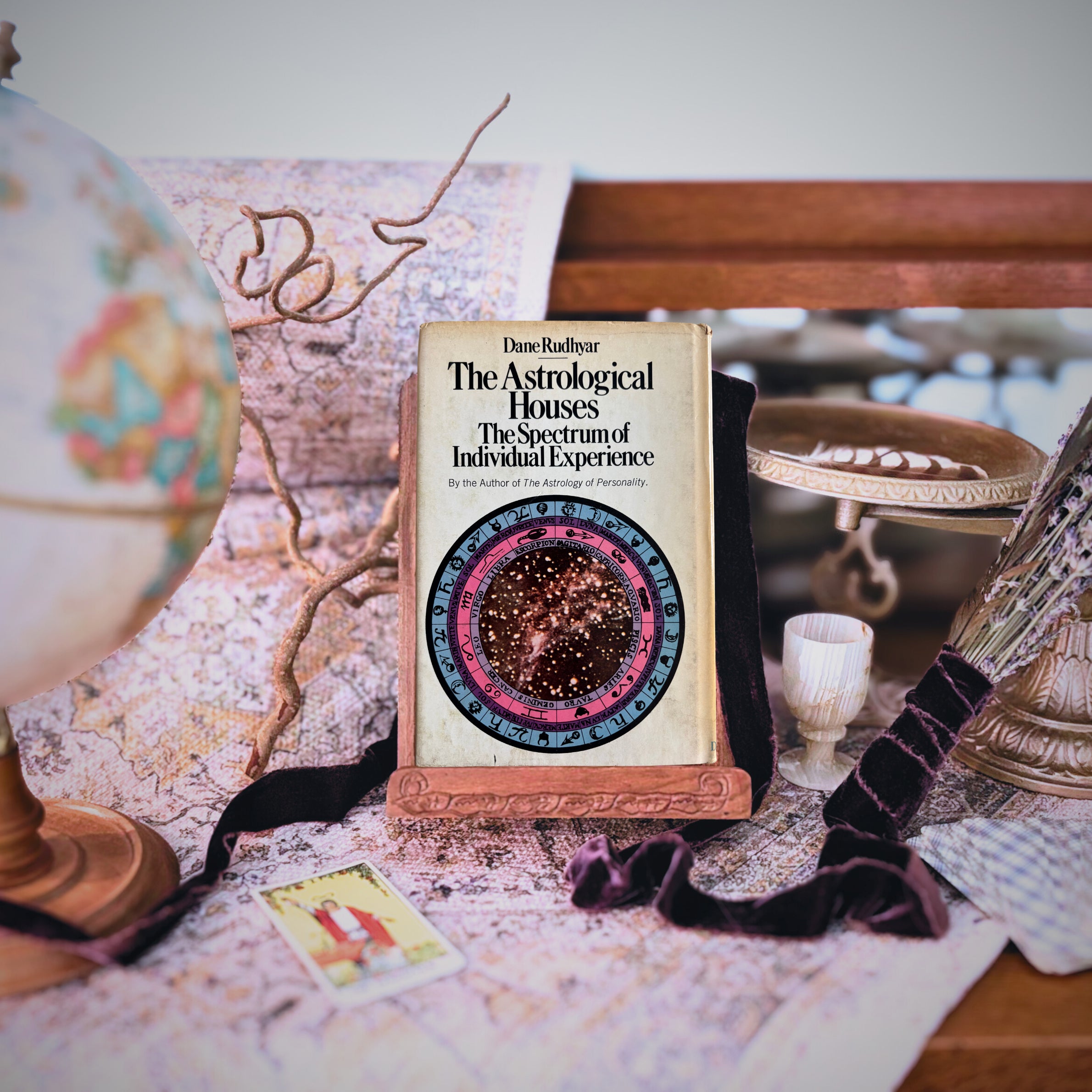 The Astrological Houses: The Spectrum of Individual Experience | Dane Rudhyar | 1972 | Pre-Owned-Haus of Darkness, Haus of Light