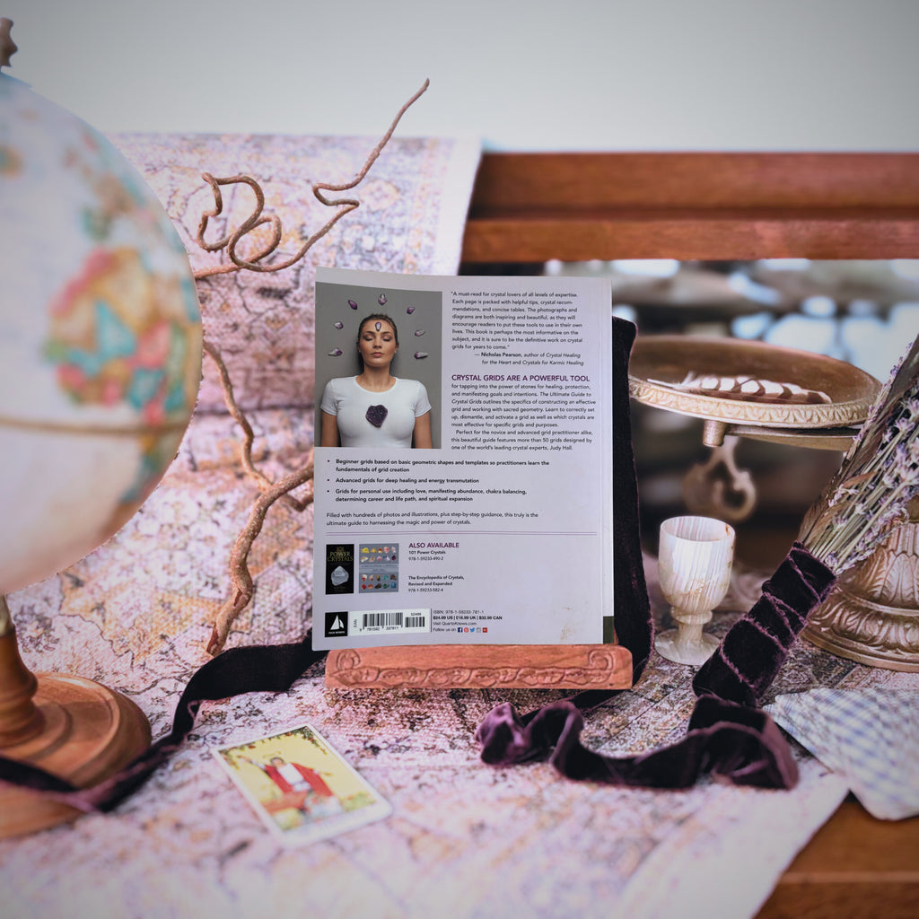 The Ultimate Guide to Crystal Grids | Judy Hall | 2018 | Pre-Owned-Haus of Darkness, Haus of Light