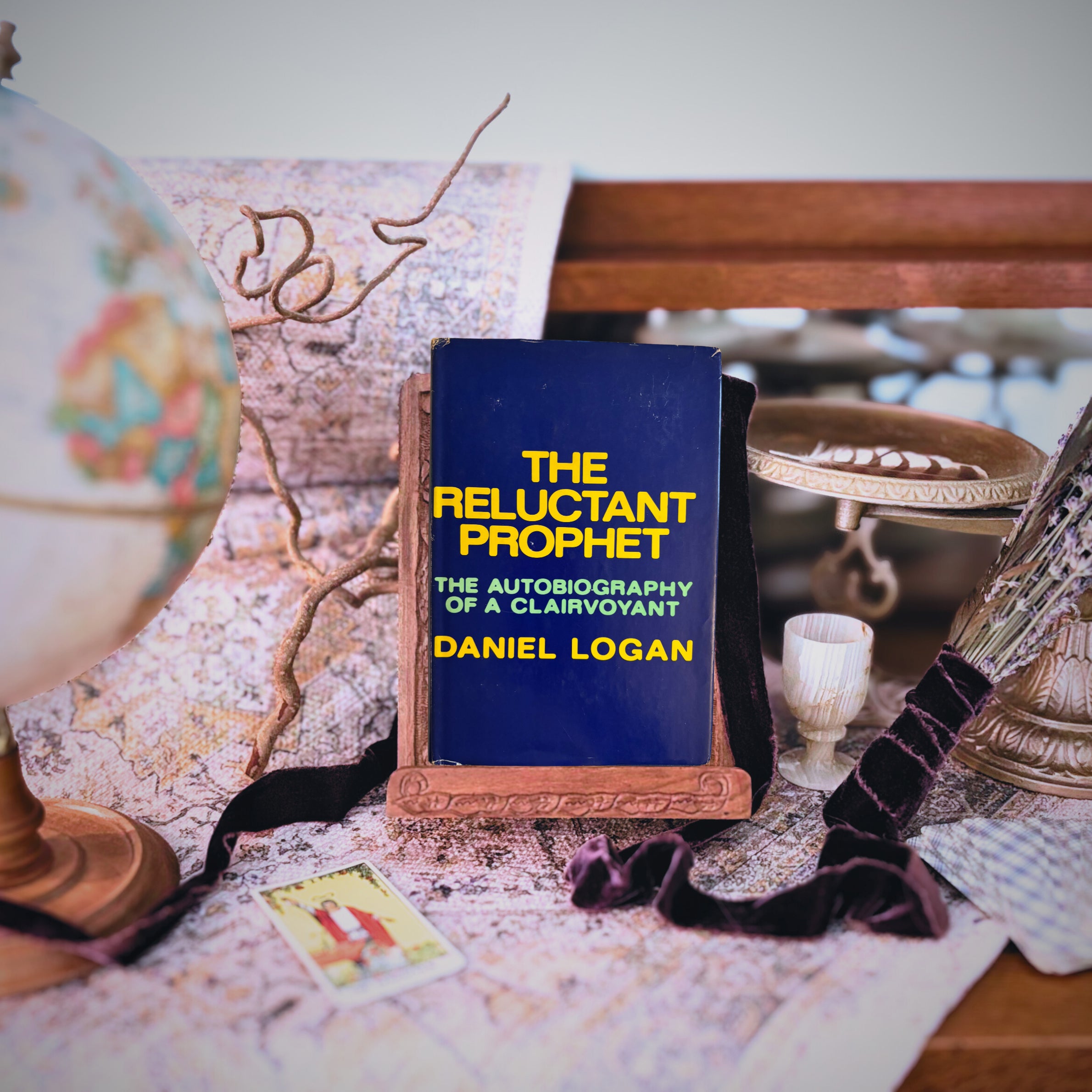 The Reluctant Prophet | Daniel Logan | 1968 | Pre-Owned-Haus of Darkness, Haus of Light