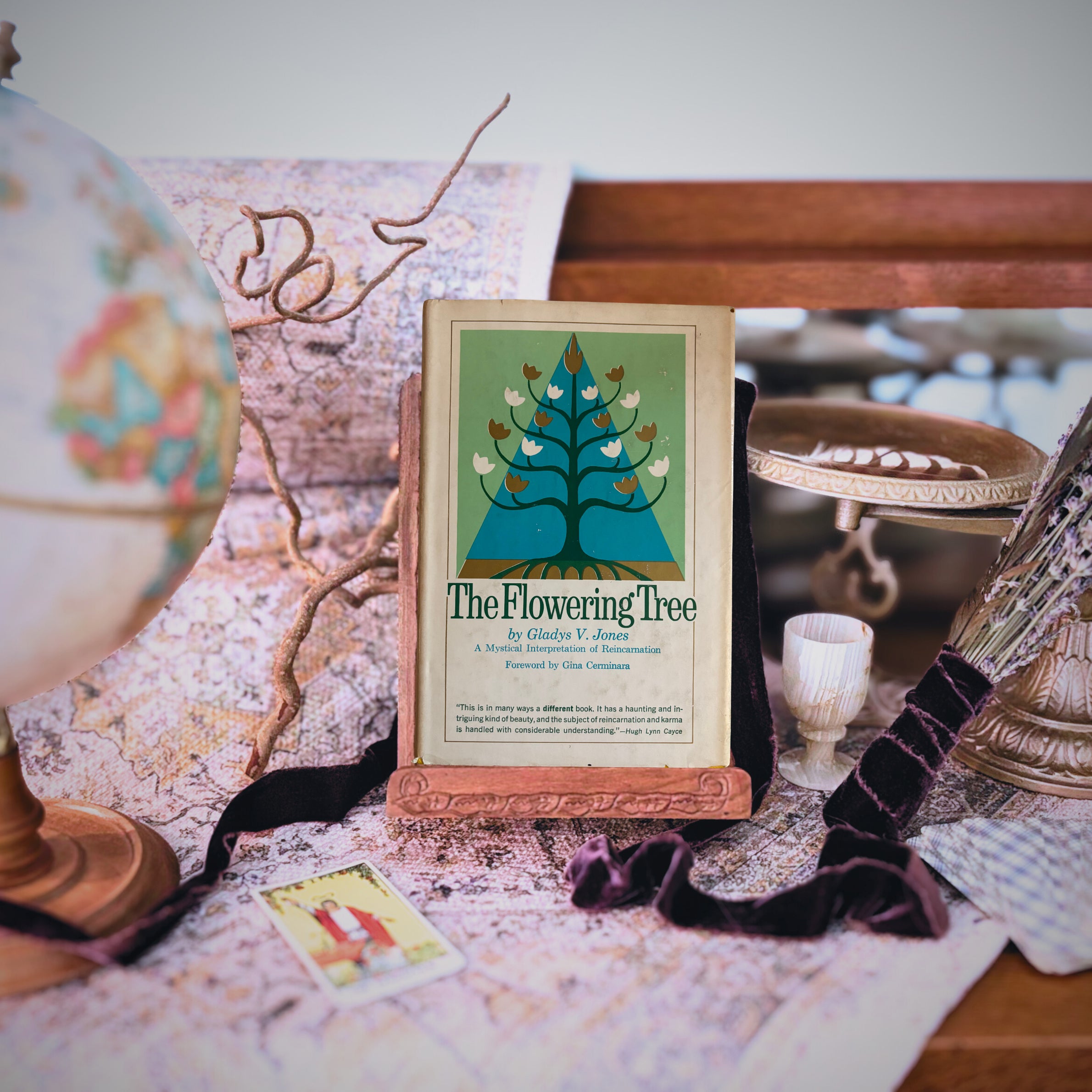 The Flowering Tree | Gladys V. Jones | 1965 | Pre-Owned-Haus of Darkness, Haus of Light