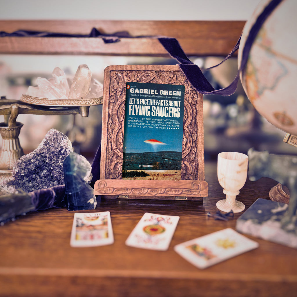 Lets Face the Facts about Flying Saucers | Gabriel Green | 1967 | Pre-Owned-Haus of Darkness, Haus of Light