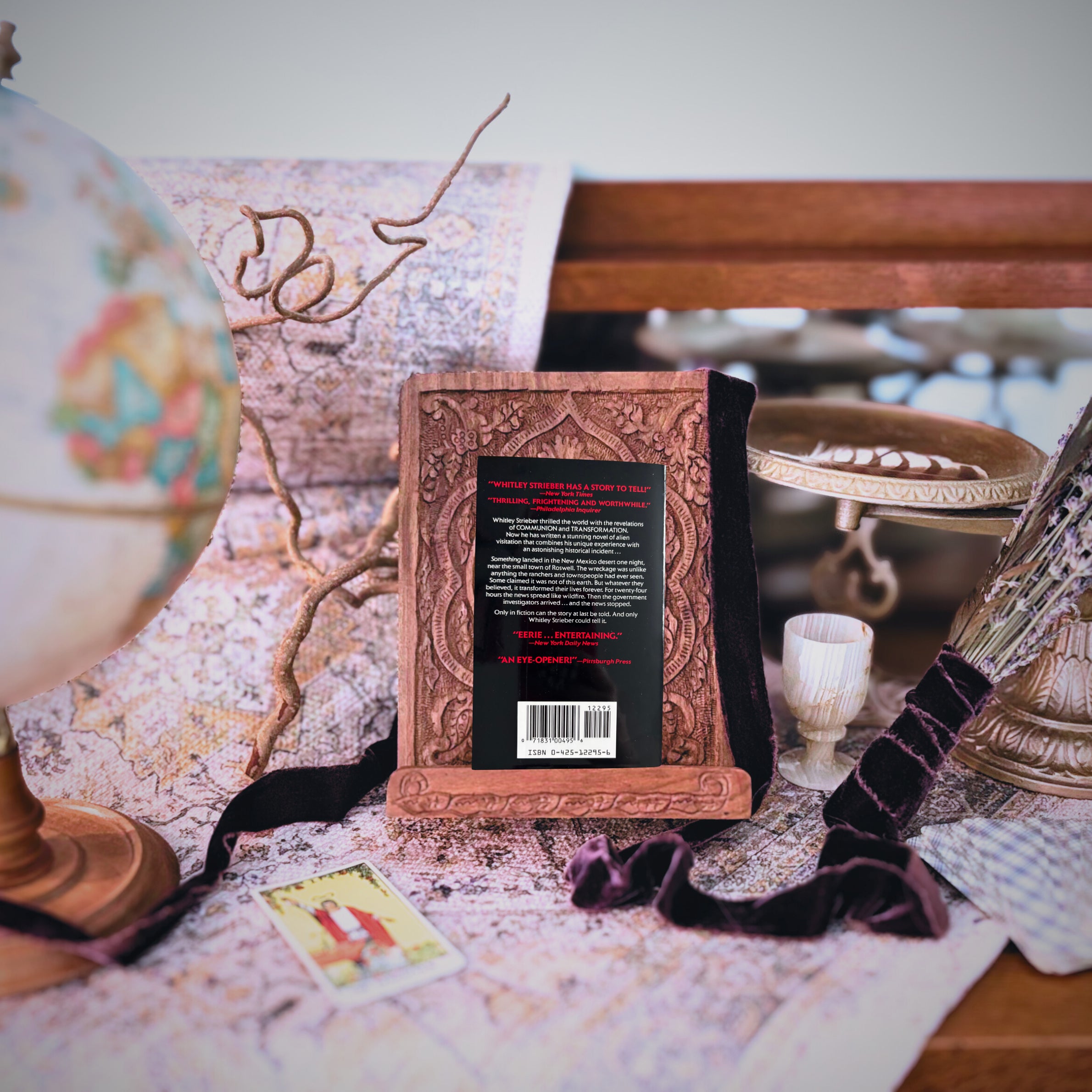 Majestic | Whitley Strieber | 1990 | Pre-Owned-Haus of Darkness, Haus of Light