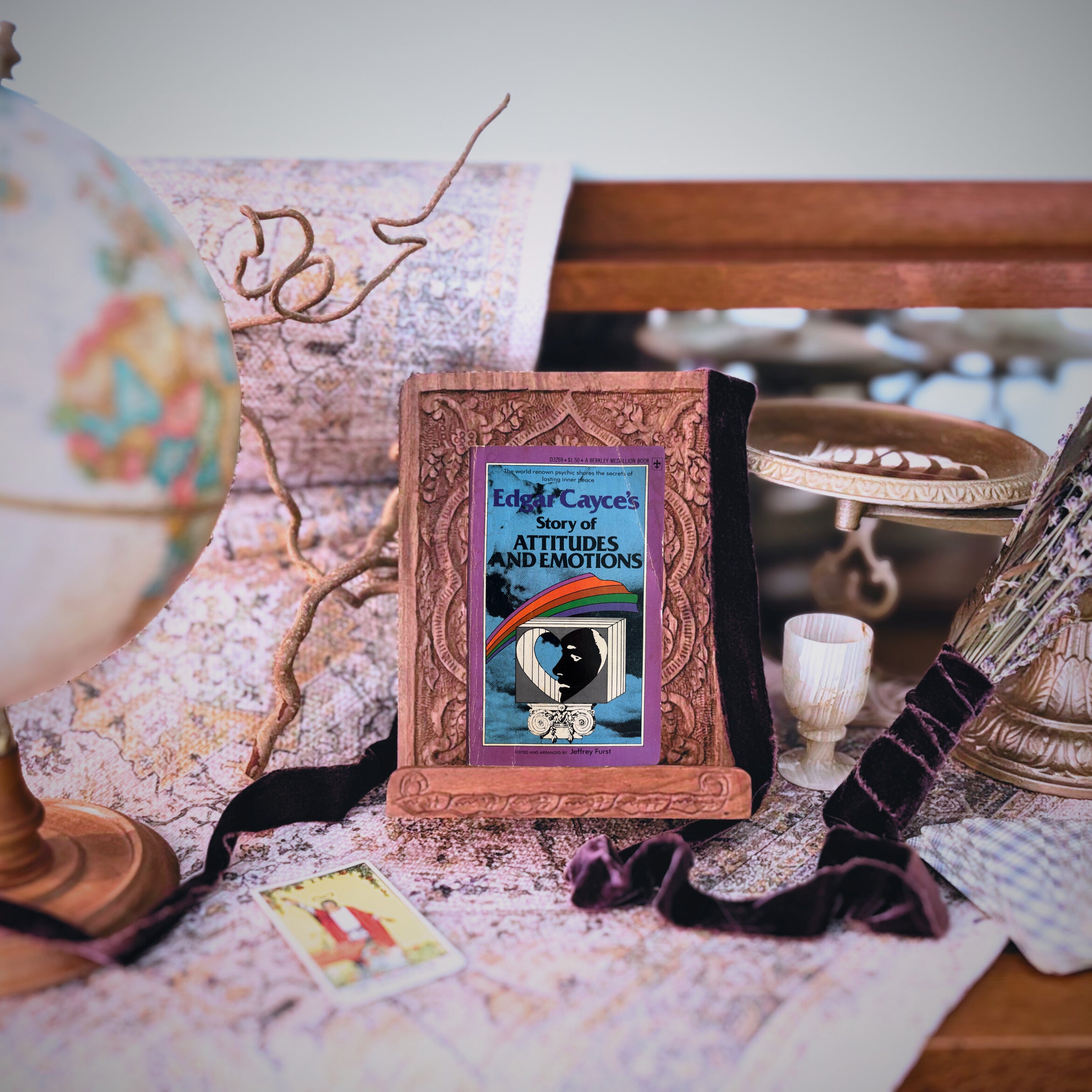 Edgar Cayce's Story of Attitudes and Emotions | Jeffery Furst | 1987 | Pre-Owned-Haus of Darkness, Haus of Light