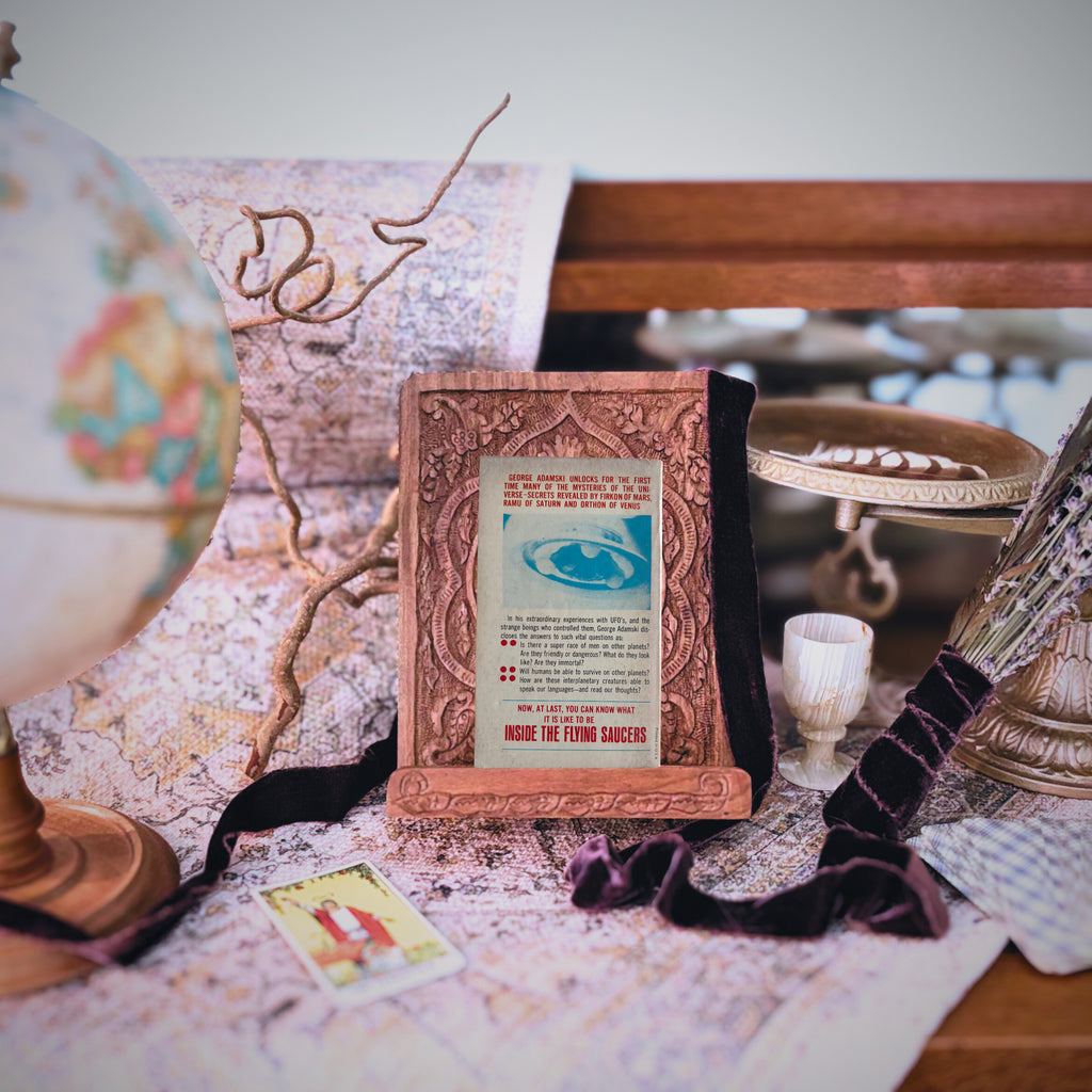 Inside the Flying Saucers | George Adamski | 1967 | Pre-Owned-Haus of Darkness, Haus of Light