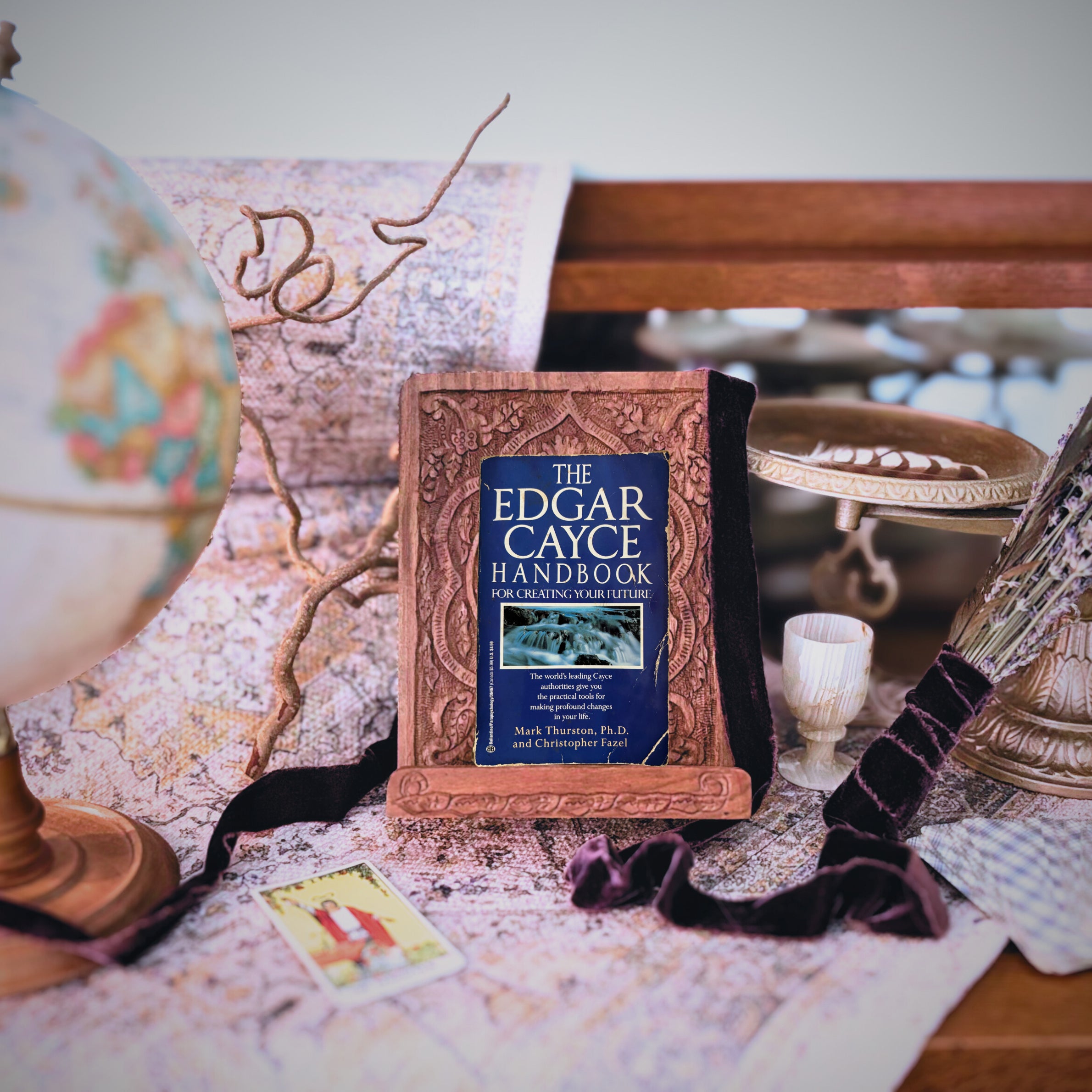 The Edgar Cayce Handbook for Creating Your Future | Mark Thurston | 1992 | Pre-Owned-Haus of Darkness, Haus of Light