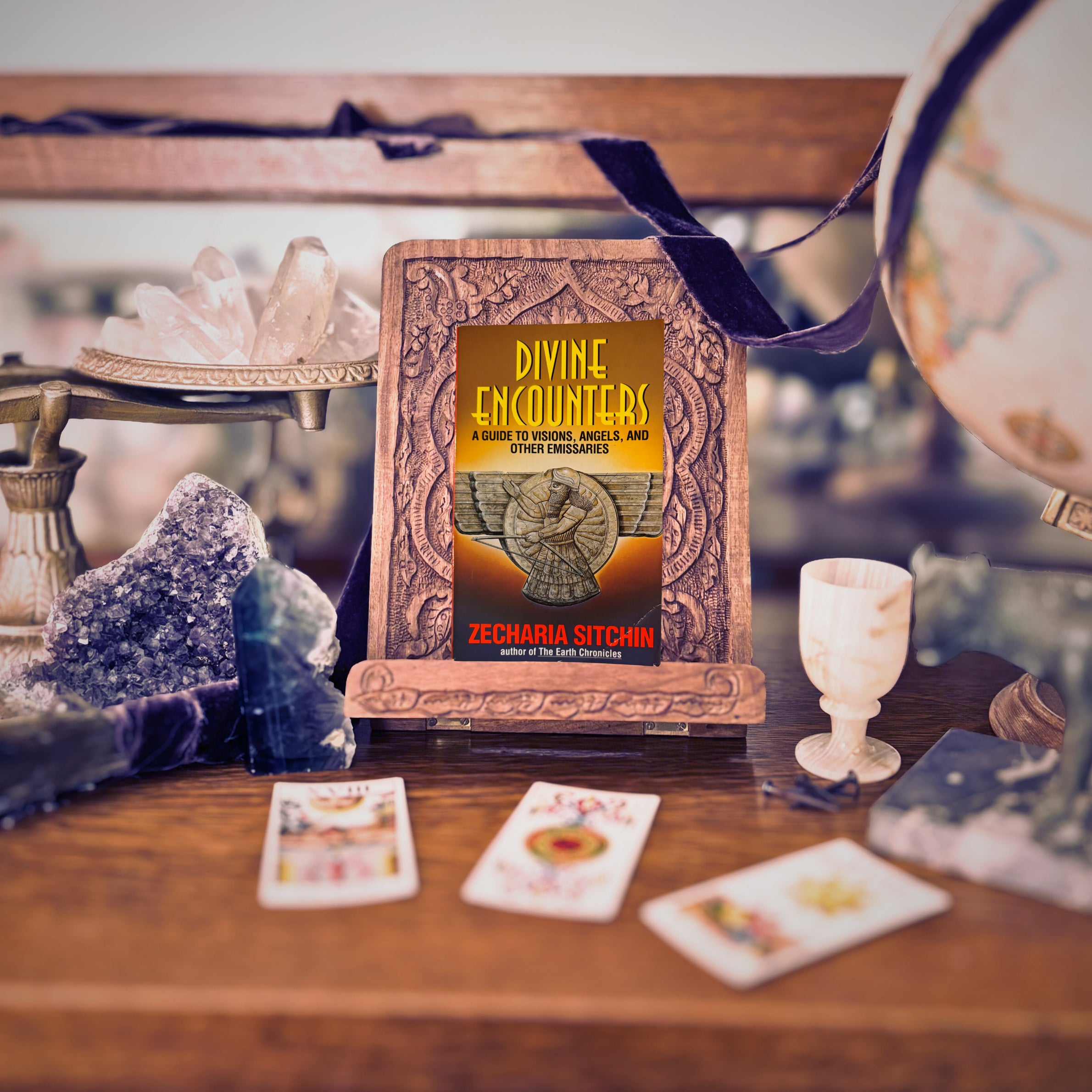 Divine Encounters: a Guide to Visions, Angels, and Other Emissaries | Zecharia Sitchin | 1996 | Pre-Owned-Haus of Darkness, Haus of Light